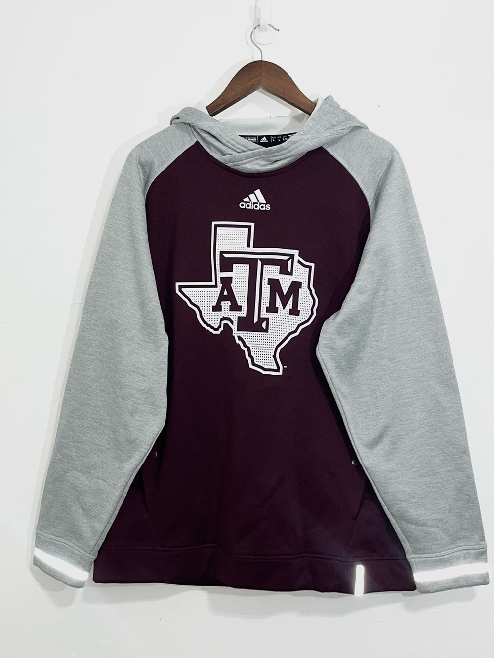 Adidas Texas A&M Aggies Climawarm Raglan Hoodie Sweatshirt Maroon Gray Size L